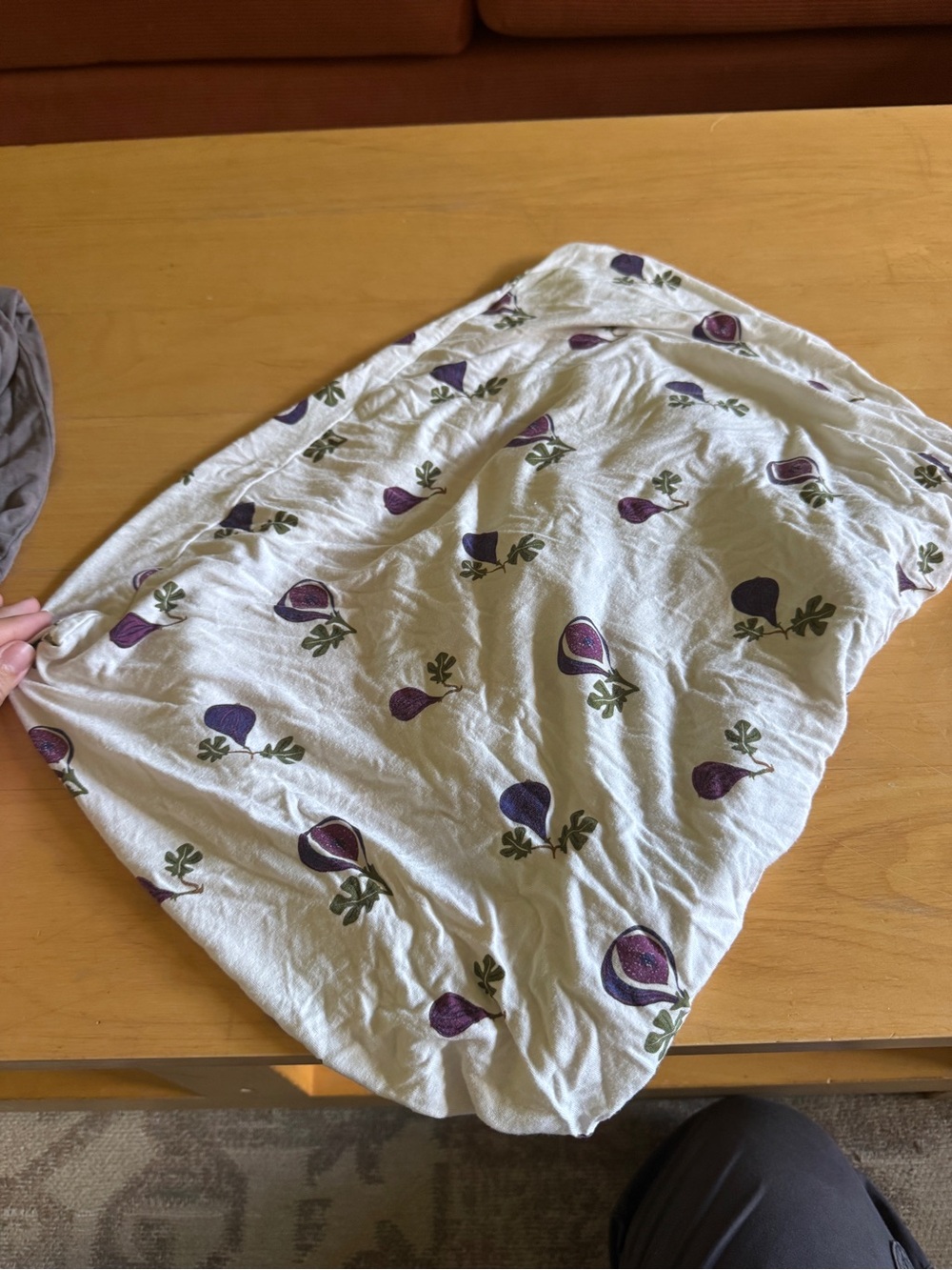 White Fig Print mini crib sheet or changing table cover